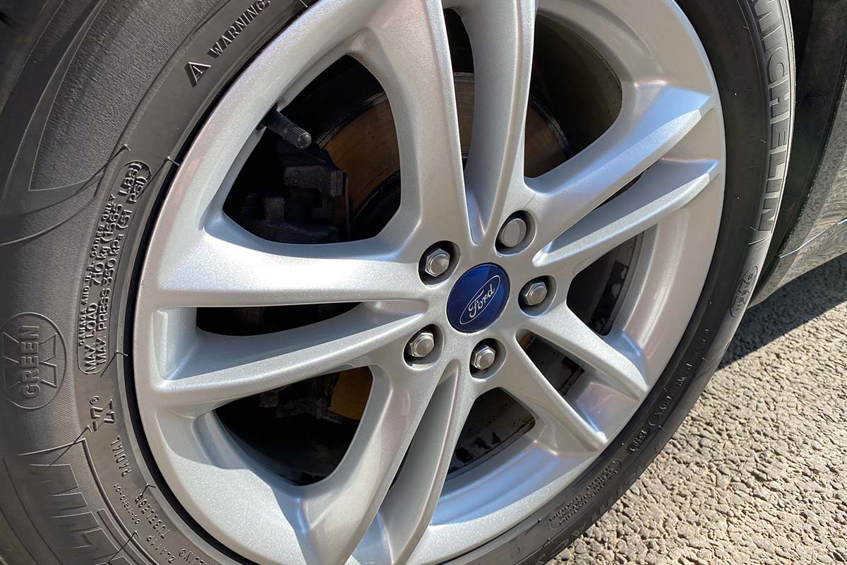 Guide: Cleaning and protecting your Alloy Wheels